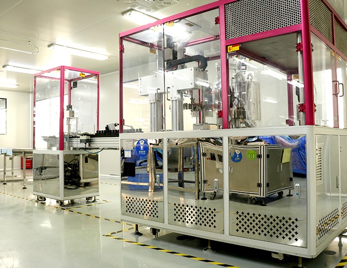 全自(zì)動口紅(hóng)機(jī)